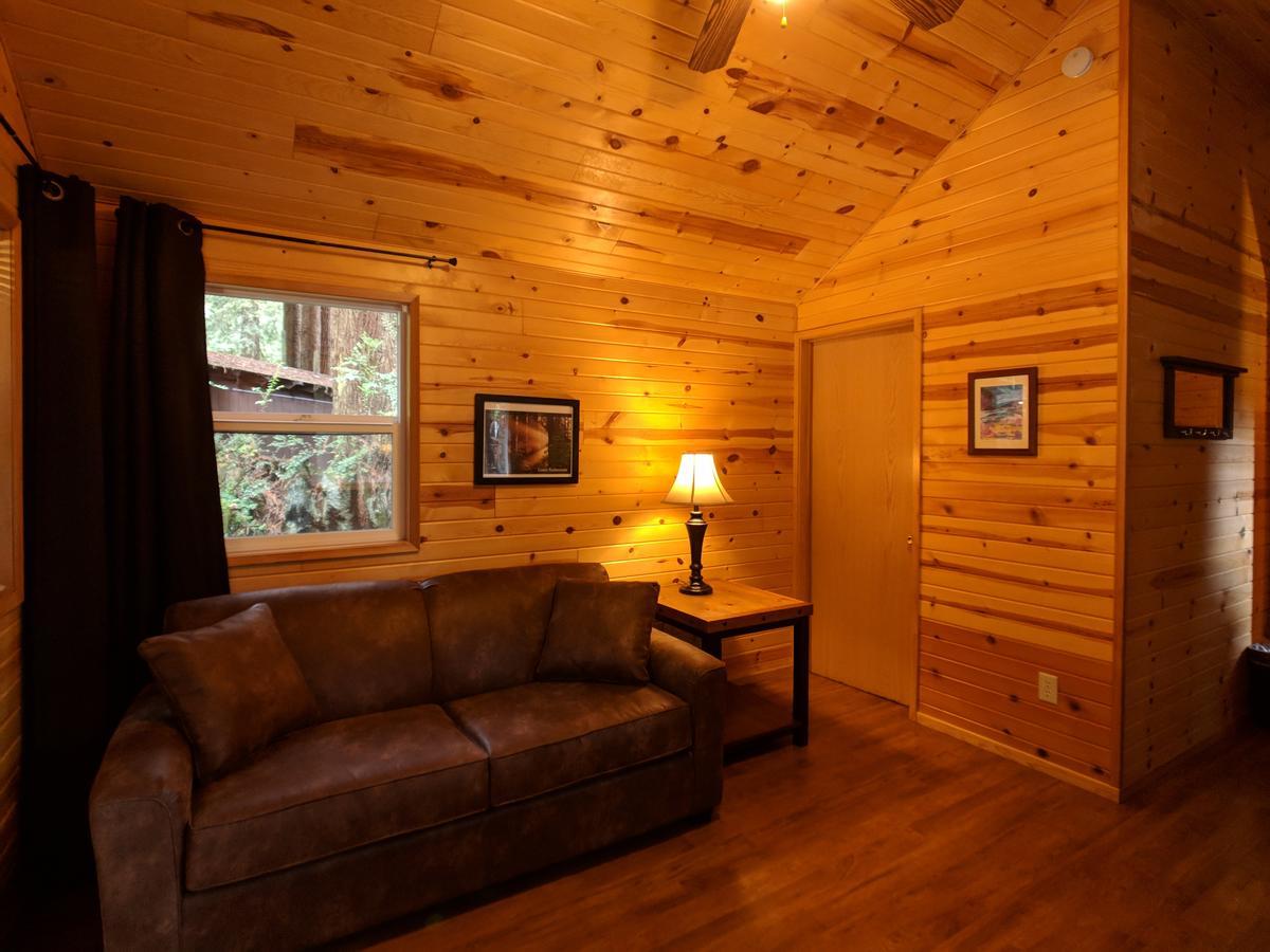 Emerald Forest Cabins Trinidad Ngoại thất bức ảnh