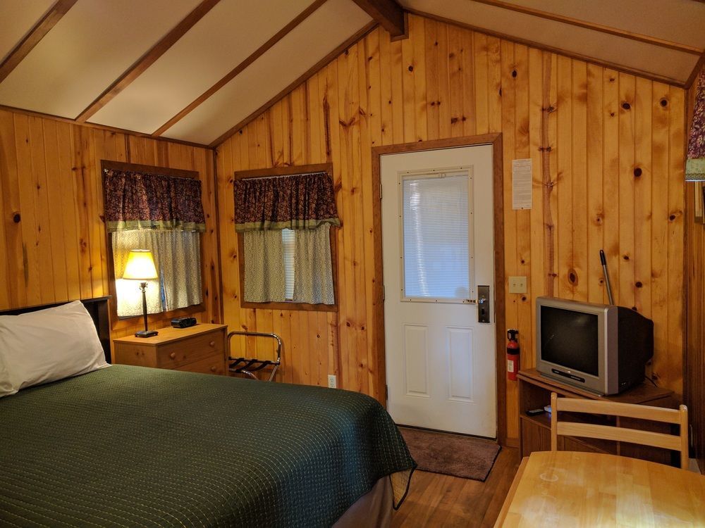 Emerald Forest Cabins Trinidad Ngoại thất bức ảnh